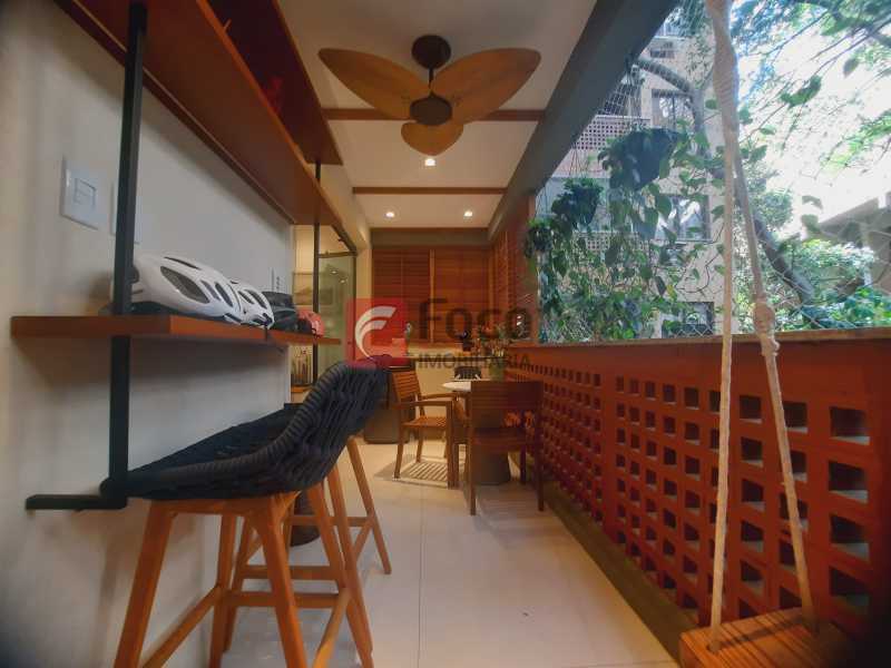 Conheça 1000636032 do imóvel - Oportunidade , lindo imovel , aconchegante 2 quartos espaçosos com varanda, todo reformado por arquiteto, entrar e morar !!! - JBAP21827 - 9 1000636032 - 9