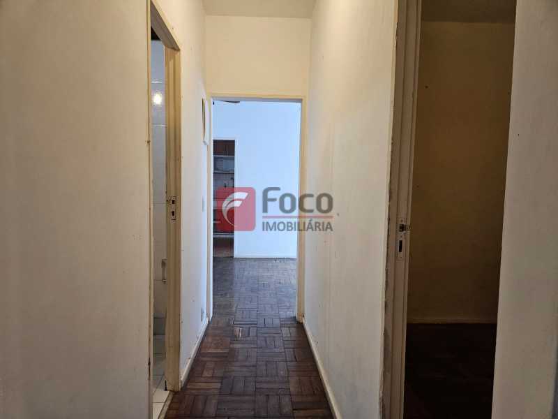 5b947972-bec1-424e-aca1-08bb18 - 9