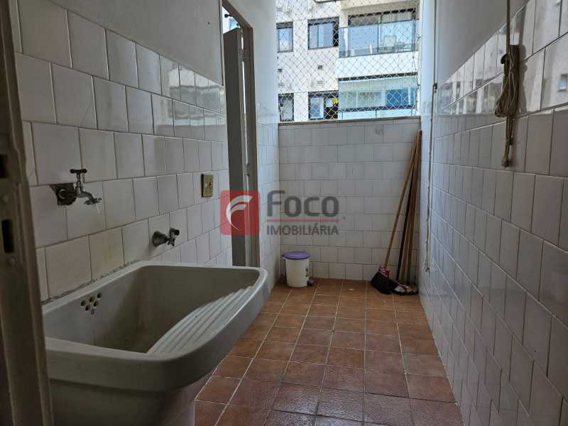 e3a7c471-bf97-4585-8656-2823ca - 17