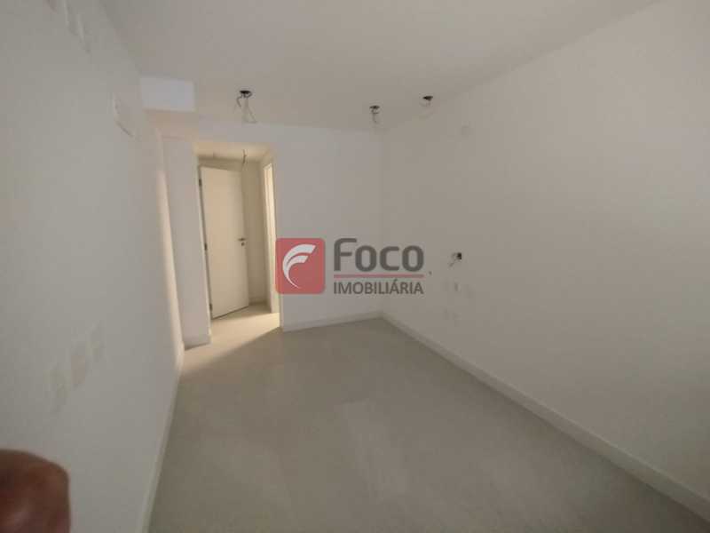 WhatsApp Image 2025-11-19 at 1 - 12