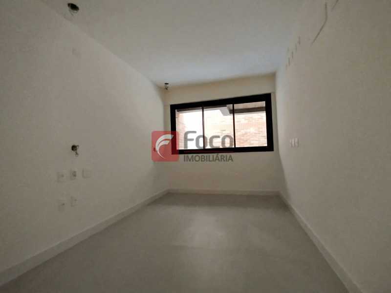 WhatsApp Image 2025-11-19 at 1 - 11