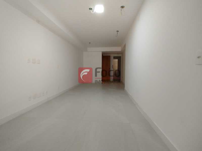 WhatsApp Image 2025-11-19 at 1 - 3