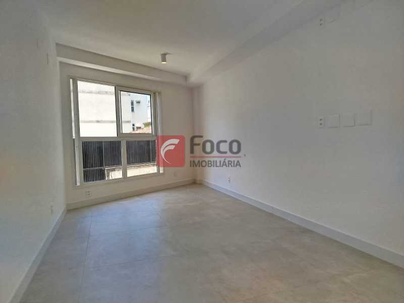 WhatsApp Image 2025-12-16 at 1 - 3