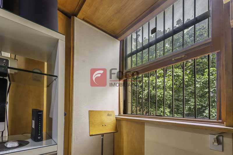 10122025IMG_6683-HDR101225-IMG - 14