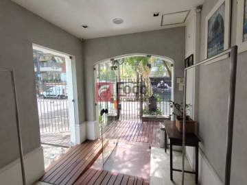 Ponto nobre, visibilidade máxima e infinitas possibilidades de negócio. - JBCC50007