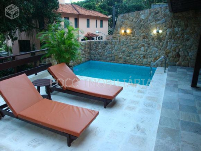 PISCINA - 4