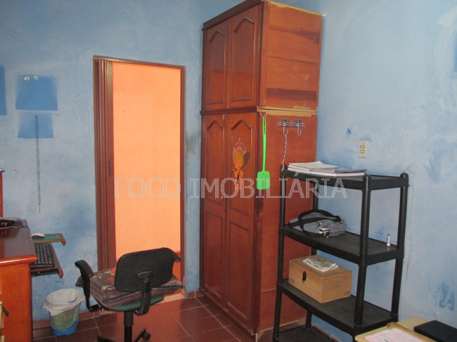 QUARTO - 15