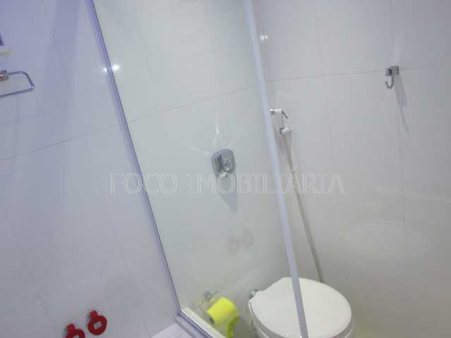 Conheça BANHEIRO do imóvel - Kitnet/Conjugado 30m² à venda Avenida Prado Júnior, Copacabana, Rio de Janeiro - R$ 630.000 - FLKI00141 - 12 BANHEIRO - 12