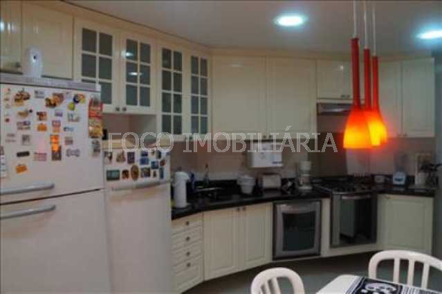 Conheça COZINHA do imóvel - Apartamento à venda Rua Barão de Lucena, Botafogo, Rio de Janeiro - R$ 2.400.000 - FLAP40109 - 13 COZINHA - 13