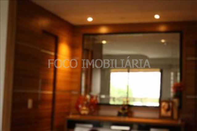 Conheça QUARTO SUÍTE 2 do imóvel - Apartamento à venda Rua Barão de Lucena, Botafogo, Rio de Janeiro - R$ 2.400.000 - FLAP40109 - 11 QUARTO SUÍTE 2 - 11
