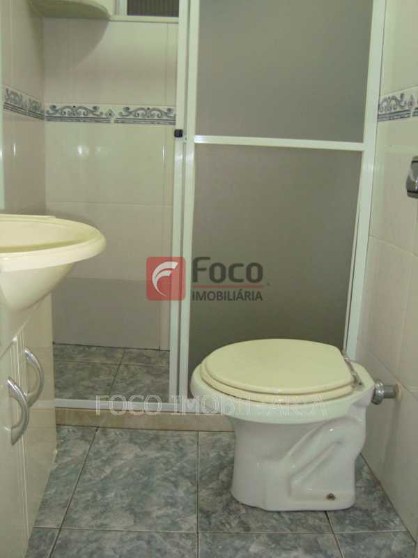 BANHEIRO SOCIAL - 20