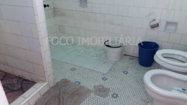 Conheça BANHEIRO do imóvel - Casa à venda Rua Francisco Muratori, Santa Teresa, Rio de Janeiro - R$ 1.000.000 - FLCA100001 - 10 BANHEIRO - 10