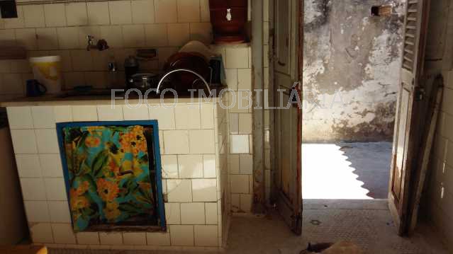 Conheça COZINHA do imóvel - Casa à venda Rua Francisco Muratori, Santa Teresa, Rio de Janeiro - R$ 1.000.000 - FLCA100001 - 13 COZINHA - 13