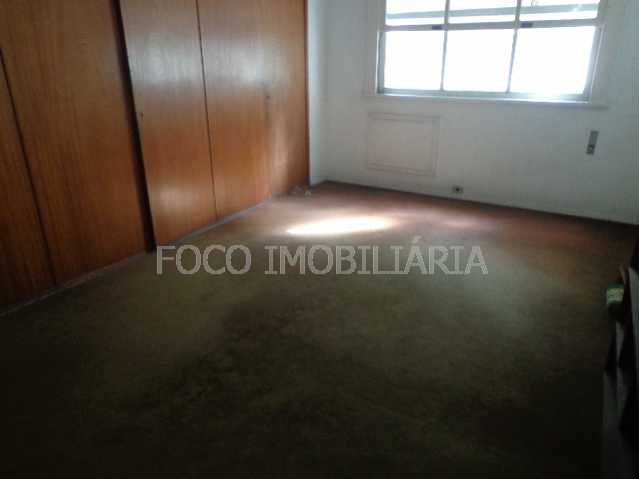 QUARTO SUÍTE - 25