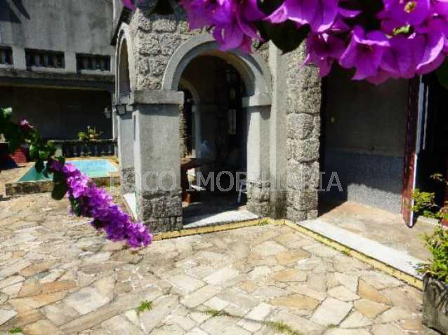 Conheça FACHADA DA CASA do imóvel - Casa à venda Rua Aprazível, Santa Teresa, Rio de Janeiro - R$ 4.600.000 - FLCA90004 - 2 FACHADA DA CASA - 2