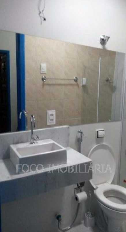 Conheça BANHEIRO do imóvel - Casa à venda Rua do Oriente, Santa Teresa, Rio de Janeiro - R$ 2.080.000 - FLCA80003 - 14 BANHEIRO - 14