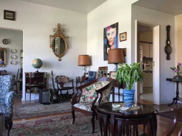SALA - 4