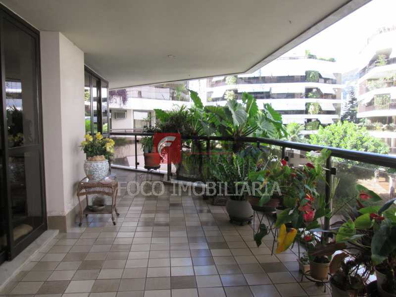 Conheça VARANDÃO do imóvel - Apartamento à venda Rua General Tasso Fragoso, Jardim Botânico, Rio de Janeiro - R$ 5.100.000 - FLAP40295 - 1 VARANDÃO - 1