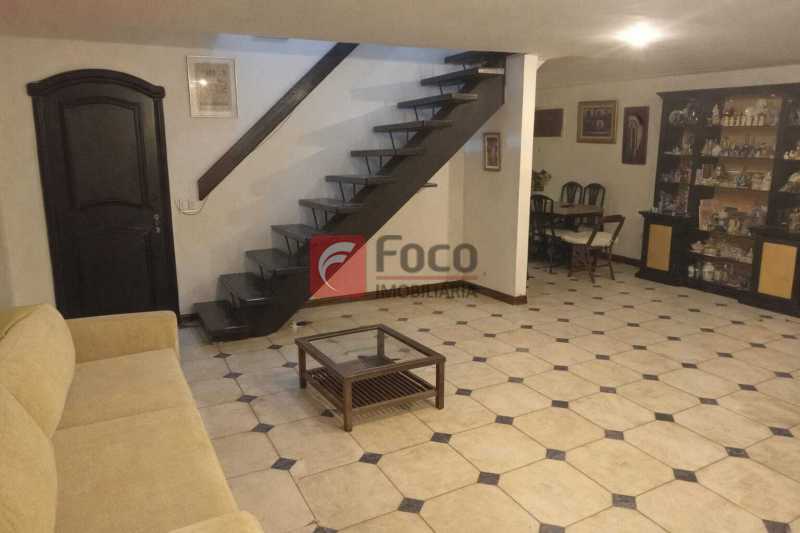 f5d5082d-046b-403b-957d-97ac15 - 3