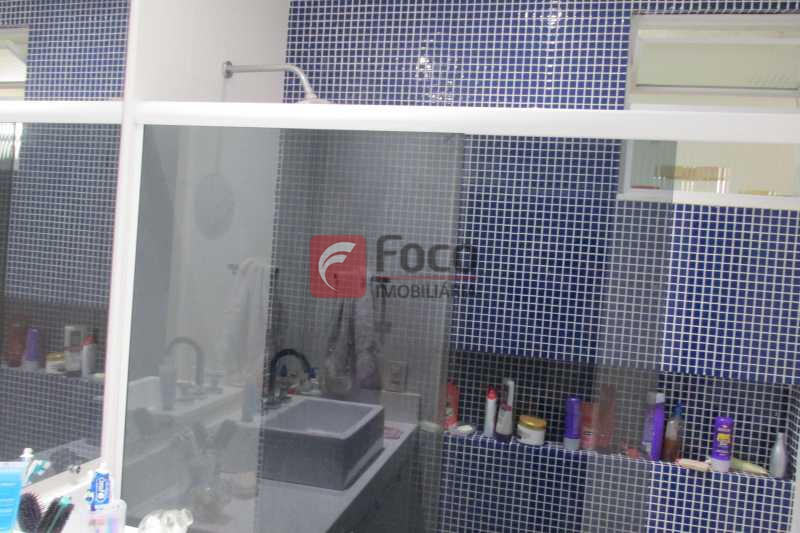 Conheça Banheiro Social do imóvel - Apartamento à venda Rua do Humaitá, Humaitá, Rio de Janeiro - R$ 880.000 - JBAP30689 - 14 Banheiro Social - 14