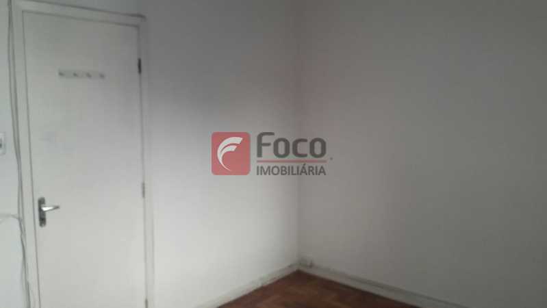 Conheça quarto do imóvel - Apartamento à venda Rua Filinto de Almeida, Cosme Velho, Rio de Janeiro - R$ 590.000 - JBAP20607 - 5 quarto - 5
