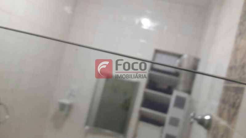 Conheça banheiro social do imóvel - Apartamento à venda Rua Filinto de Almeida, Cosme Velho, Rio de Janeiro - R$ 590.000 - JBAP20607 - 10 banheiro social - 10