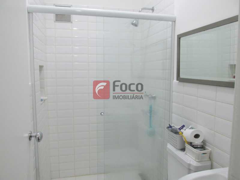 Conheça Banheiro do imóvel - Apartamento à venda Rua Tonelero, Copacabana, Rio de Janeiro - R$ 950.000 - JBAP20644 - 18 Banheiro - 18