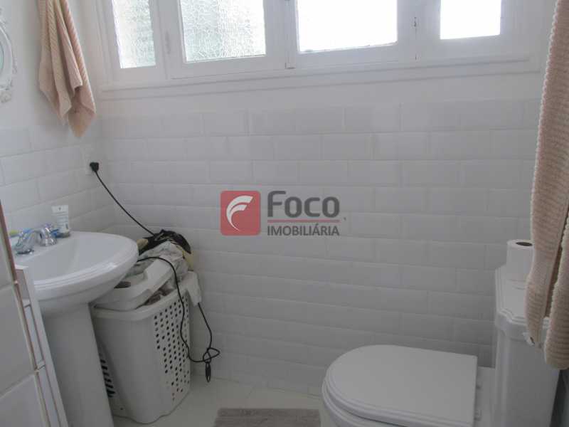 Conheça Banheiro do imóvel - Apartamento à venda Rua Tonelero, Copacabana, Rio de Janeiro - R$ 950.000 - JBAP20644 - 17 Banheiro - 17