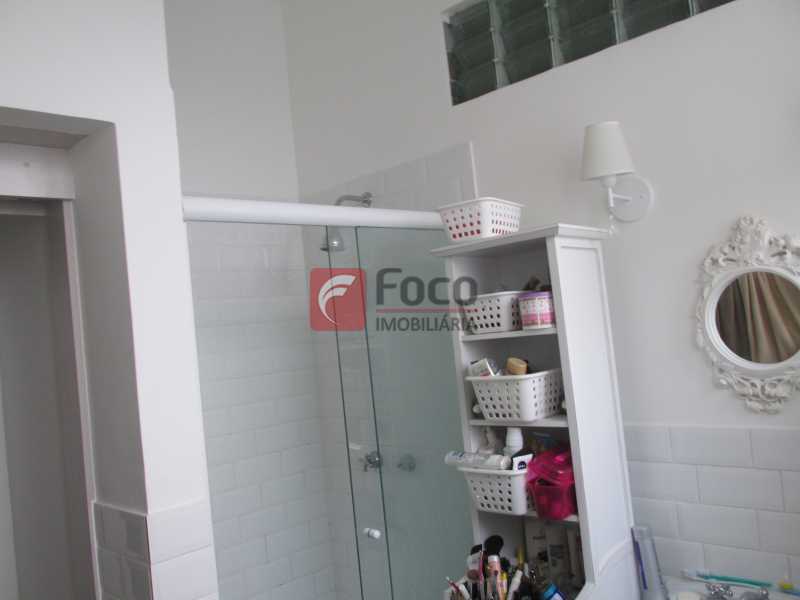Conheça Banheiro do imóvel - Apartamento à venda Rua Tonelero, Copacabana, Rio de Janeiro - R$ 950.000 - JBAP20644 - 16 Banheiro - 16