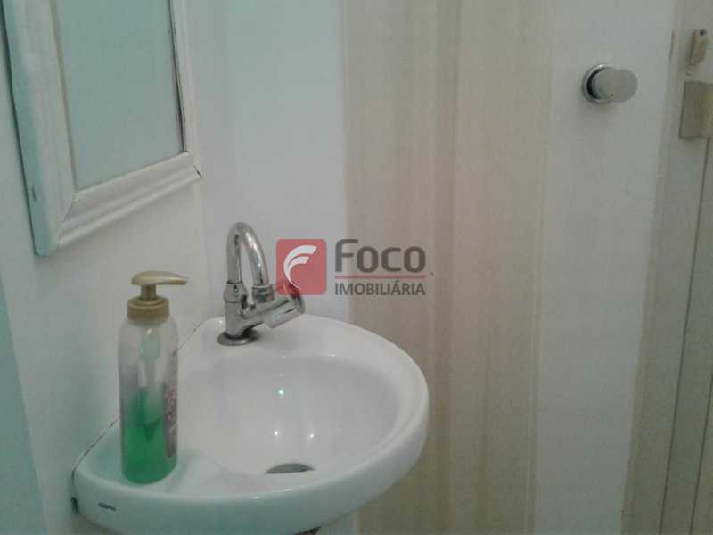 Conheça BANHEIRO EMPREGADA do imóvel - Apartamento à venda Rua Barão da Torre, Ipanema, Rio de Janeiro - R$ 980.000 - FLAP22010 - 23 BANHEIRO EMPREGADA - 23