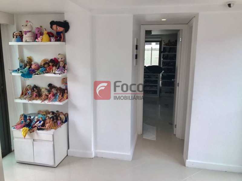 Conheça 43529300-5069-40e2-b45a-e88cd6 do imóvel - Cobertura à venda Avenida Borges de Medeiros, Lagoa, Rio de Janeiro - R$ 6.300.000 - JBCO40061 - 18 43529300-5069-40e2-b45a-e88cd6 - 18