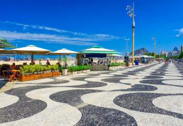 Ótima localização - Apartamento com três quarto em Copacabana. Rua Belfort Roxo - LDAP30185