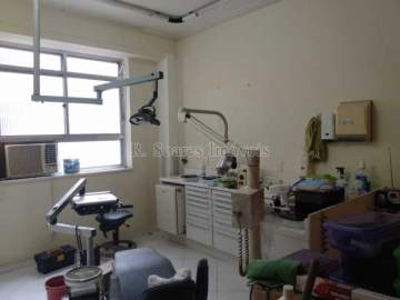 AGENDE SUA VISITA! - Sala Comercial no Centro. Rua Evaristo da Veiga - LDSL00010