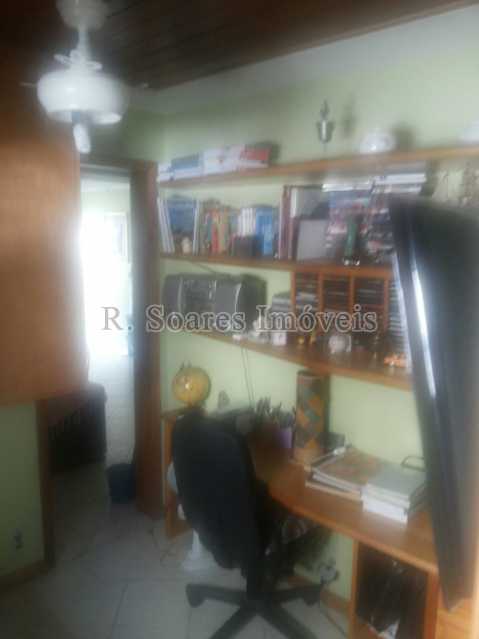 61069537-8595-470b-8def-416a6d - 11