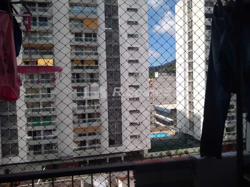 VISTA DO PRÉDIO - 20
