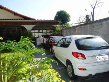 AGENDE SUA VISITA! - Casa com 03 quartos, rua das rosas, Vila Valqueire - VVCA30135