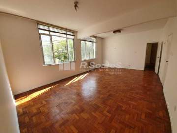 AGENDE SUA VISITA! - Apartamento com quatro quartos em Copacabana, Rua Maestro Francisco Braga - LDAP40086