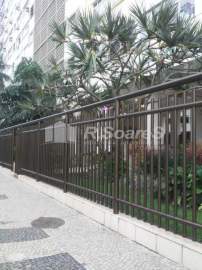 AGENDE SUA VISITA! - Apartamento com três quartos , sendo uma suíte , na Av. Ataulfo de Paiva - Leblon. - LDAP30380