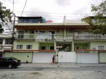 AGENDE SUA VISITA! - Casa com 03 quartos sendo 01 suíte, Vila Valqueire rua das Camélias. - VVCA30152