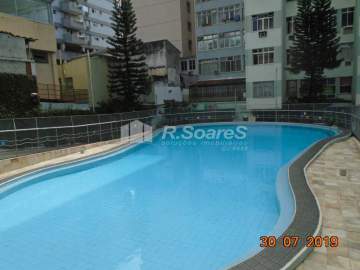 Apartamento com três quartos , sendo uma suíte , na Rua Haddock Lobo - Tijuca. - JCAP30406