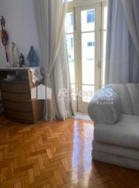 Apartamento com quatro quartos em Copacabana, Ronald de Carvalho. - LDAP40104