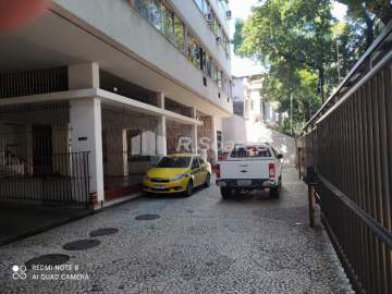 VENHA SER FELIZ - Apartamento com 3 quartos na Av. Paulo de Frontin - Rio Comprido. - CPAP30457