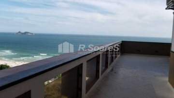 LINDO APARTAMENTO! - Apartamento com 04 quartos sendo 02 suítes, na Avenida Lucio Costa - Barra da Tijuca. - CPAP40096