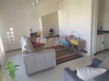 OPORTUNIDADE! - Apartamento quatro quartos em Vila Isabel, Rua Senador Nabuco. - LDAP40141