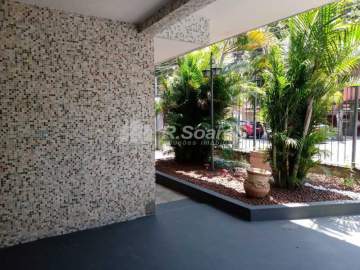 Apartamento com dois quartos, em Valqueire, rua Cairuçu. - VVAP20904