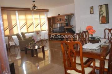 LINDO APARTAMENTO! - Apartamento com 4 quartos e duas vagas, Rua Dezoito de Outubro - Tijuca - JCAP40078