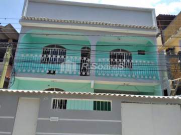 Melhor do bairro - Casa de vila com três quartos sendo um suíte, 2 vagas de garagem, em Bento Ribeiro- estrada Henrique de Melo. - VVCV30047