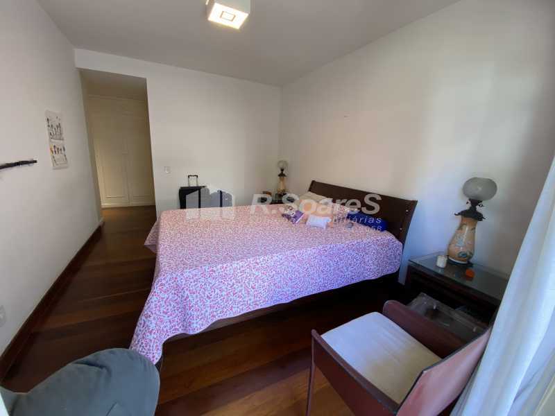 36B58CCA-AAE2-457F-AA2A-9254AC - 20