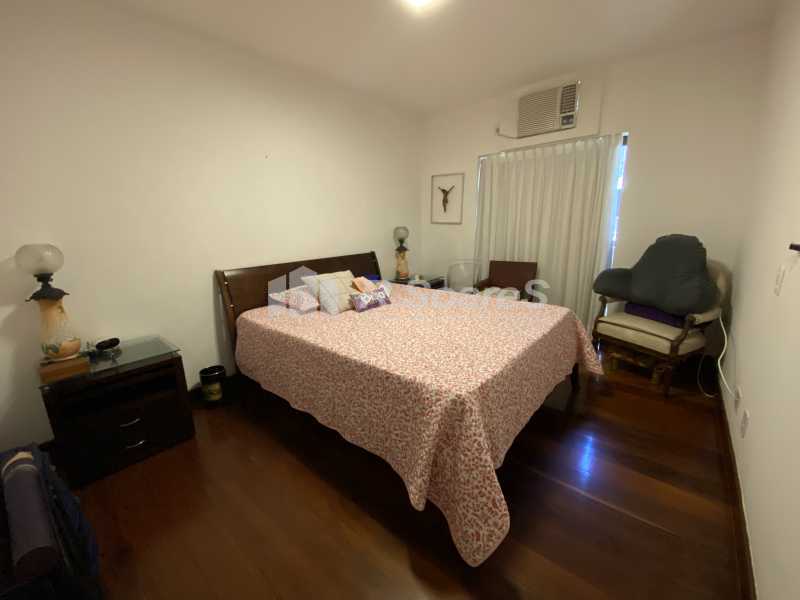 E69AB65E-246D-4CE9-893C-06E1E3 - 19