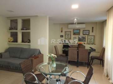 Ótima localização - Casa com 4 quartos terraço vista panorâmica em Vaqueire - Cond. Vale das Acácias Imperial. - VVCN40057
